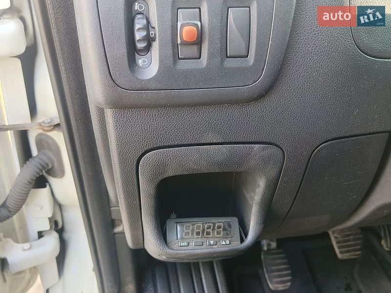 Грузовой фургон Renault Master 2013 в Броварах