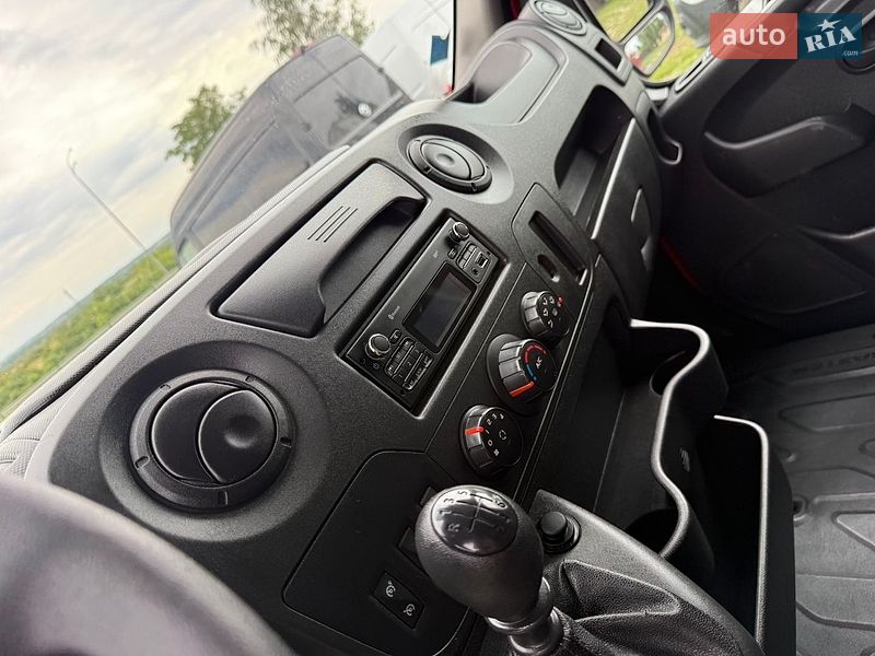 Вантажний фургон Renault Master 2019 в Дубні фото 14 Вантажний фургон Renault Master 2019 в Дубні