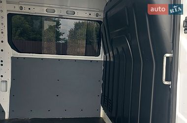 Вантажний фургон Renault Master 2019 в Млиніві