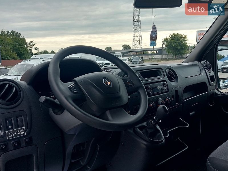 Вантажний фургон Renault Master 2019 в Млиніві