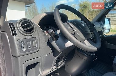 Грузовой фургон Renault Master 2017 в Дубно