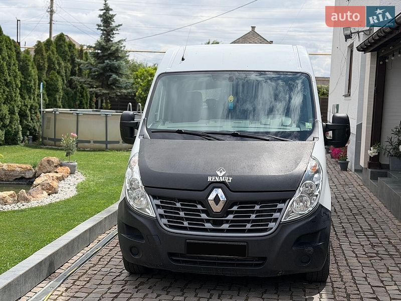 Грузовой фургон Renault Master 2017 в Мукачево