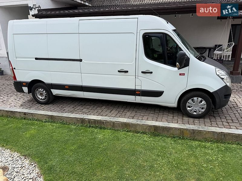 Грузовой фургон Renault Master 2017 в Мукачево