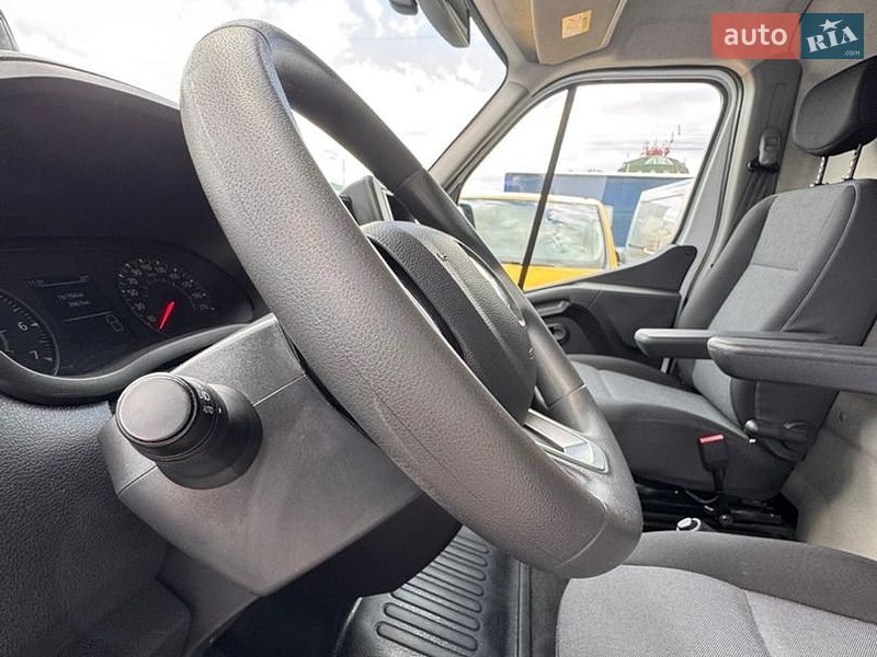Вантажний фургон Renault Master 2023 в Києві