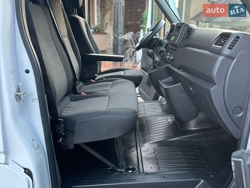 Грузовой фургон Renault Master 2022 в Калуше фото 23 Грузовой фургон Renault Master 2022 в Калуше