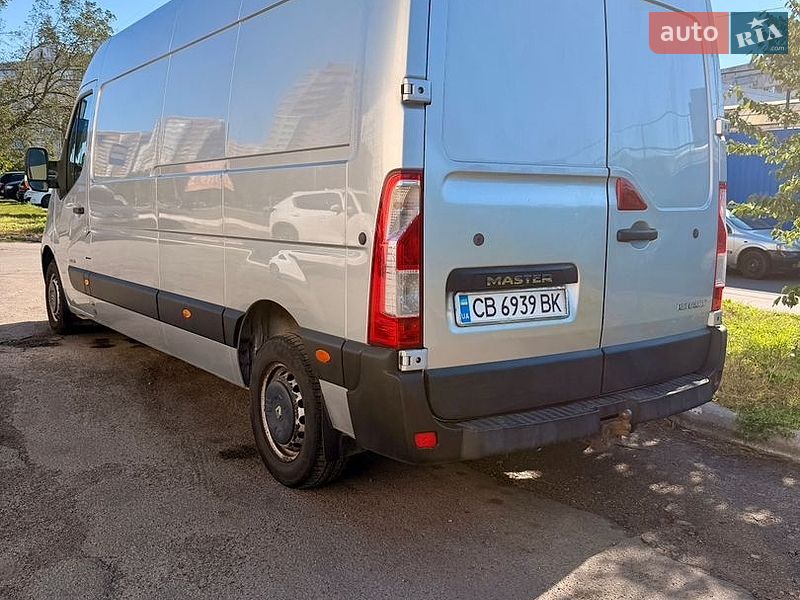 Грузовой фургон Renault Master 2011 в Броварах