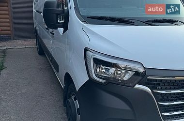 Грузовой фургон Renault Master 2023 в Долинской