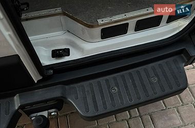 Грузовой фургон Renault Master 2023 в Долинской