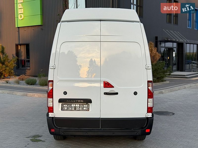Грузовой фургон Renault Master 2020 в Дубно