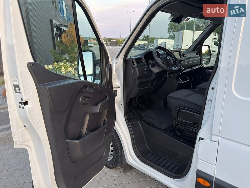 Грузовой фургон Renault Master 2020 в Дубно