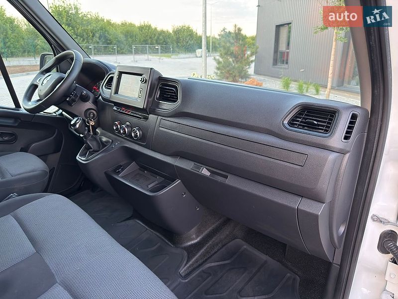 Грузовой фургон Renault Master 2020 в Дубно