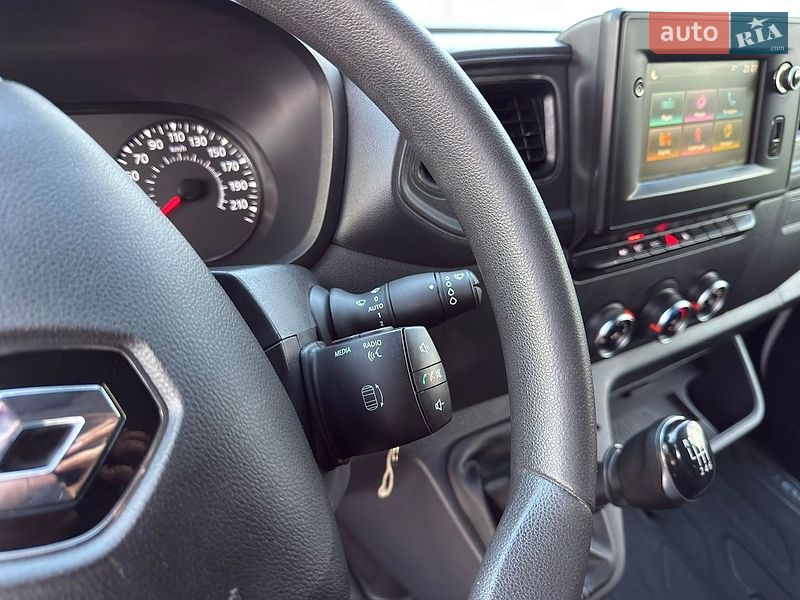 Грузовой фургон Renault Master 2020 в Дубно