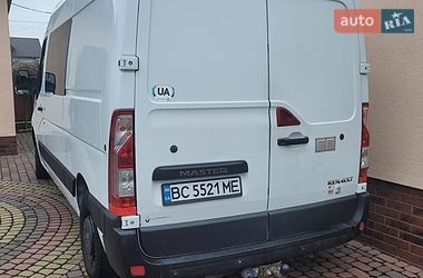 Вантажопасажирський фургон Renault Master 2013 в Мостиській