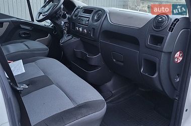 Вантажопасажирський фургон Renault Master 2013 в Мостиській