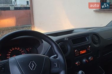 Вантажопасажирський фургон Renault Master 2013 в Мостиській