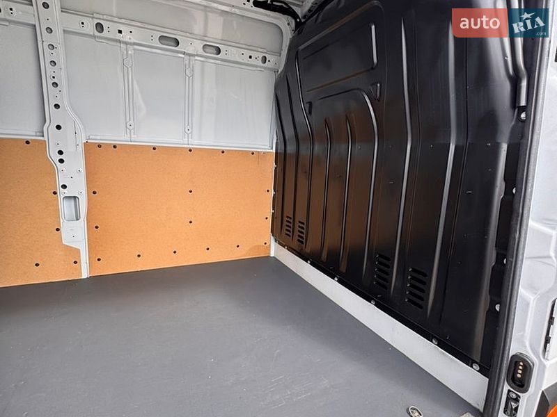 Вантажний фургон Renault Master 2022 в Києві фото 21 Вантажний фургон Renault Master 2022 в Києві