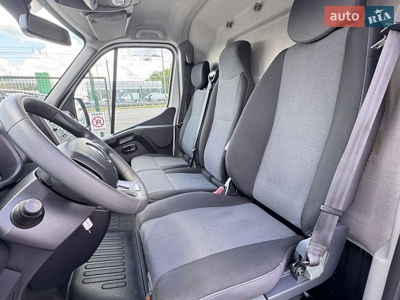 Вантажний фургон Renault Master 2021 в Києві