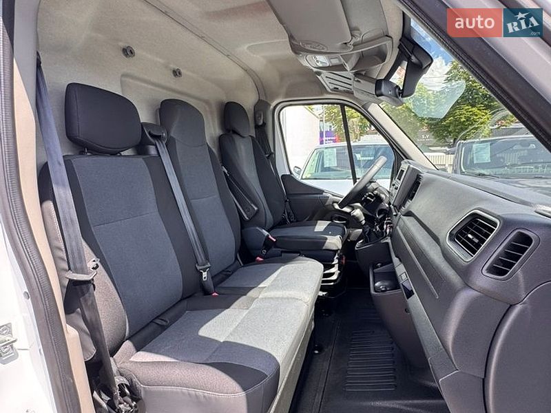 Вантажний фургон Renault Master 2021 в Києві