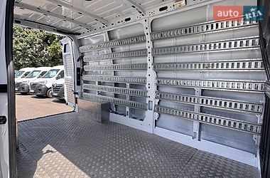 Вантажний фургон Renault Master 2021 в Києві