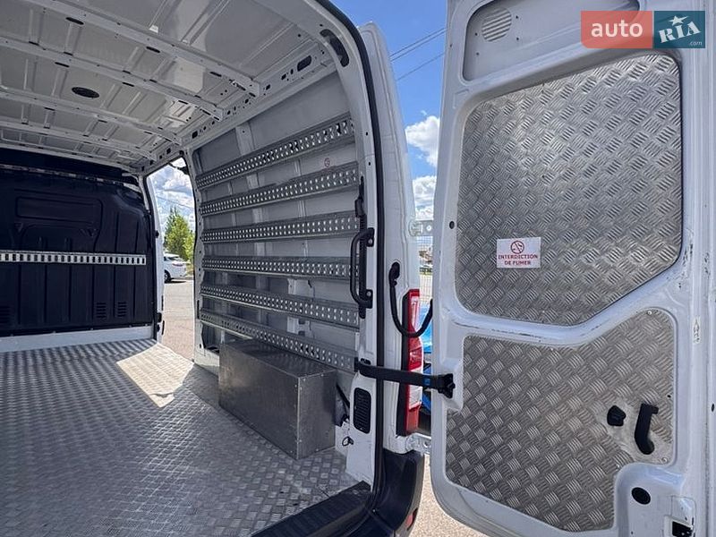 Вантажний фургон Renault Master 2021 в Києві