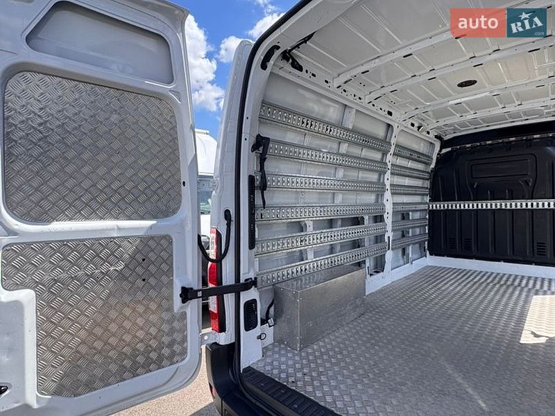 Вантажний фургон Renault Master 2021 в Києві