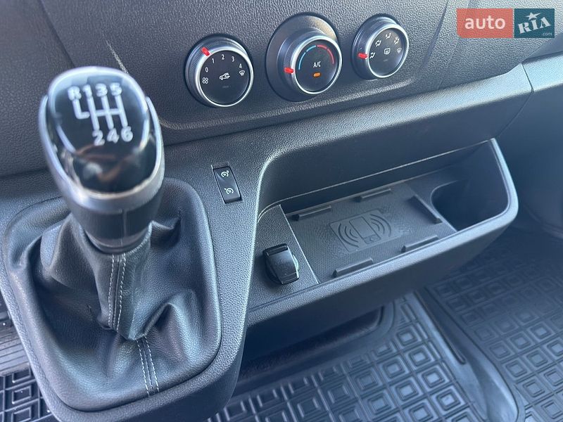 Грузовой фургон Renault Master 2020 в Дубно