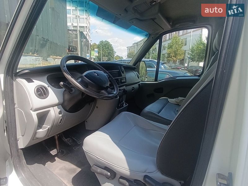 Мінівен Renault Master 2008 в Броварах