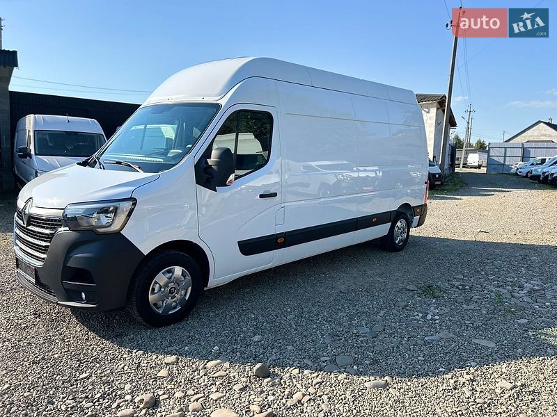 Грузовой фургон Renault Master 2021 в Хусте