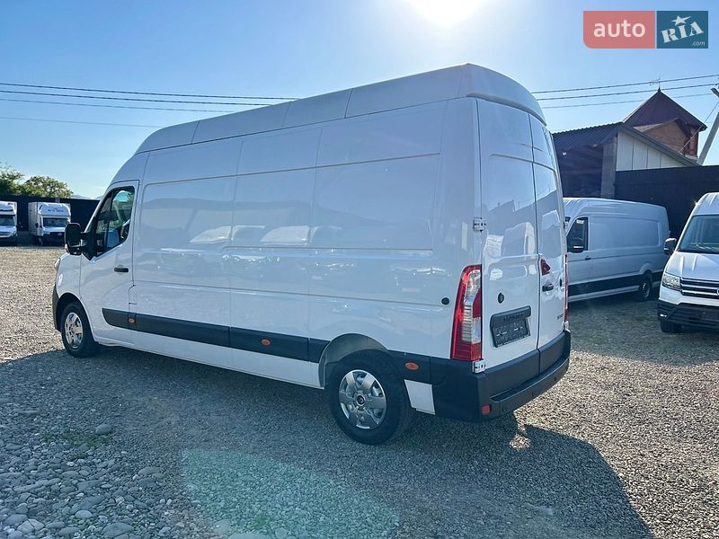 Грузовой фургон Renault Master 2021 в Хусте