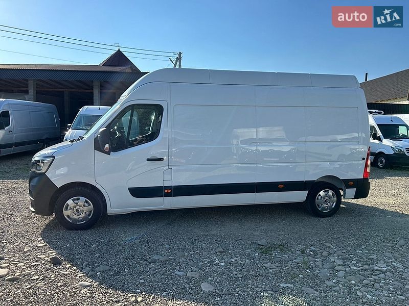 Грузовой фургон Renault Master 2021 в Хусте