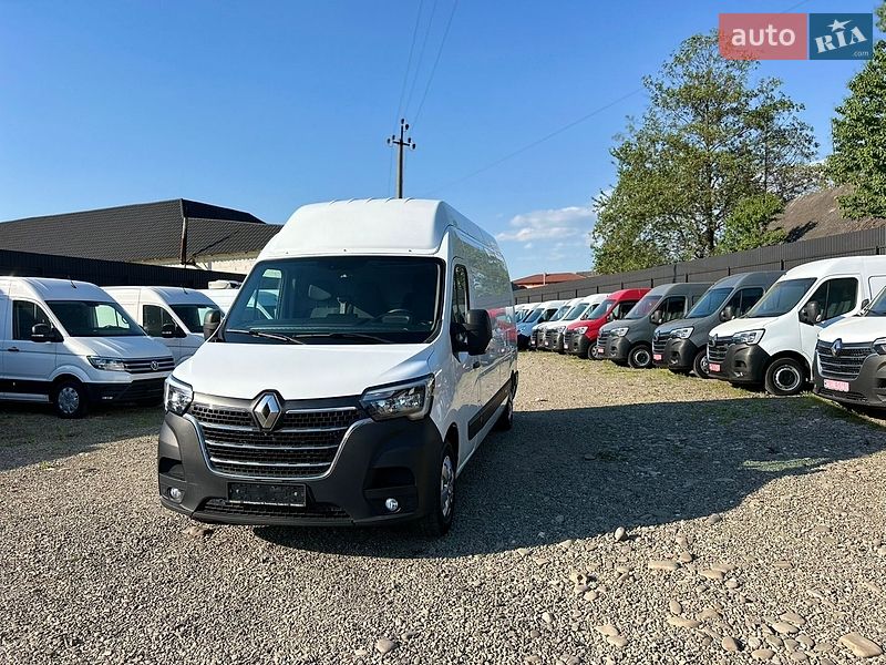 Грузовой фургон Renault Master 2021 в Хусте