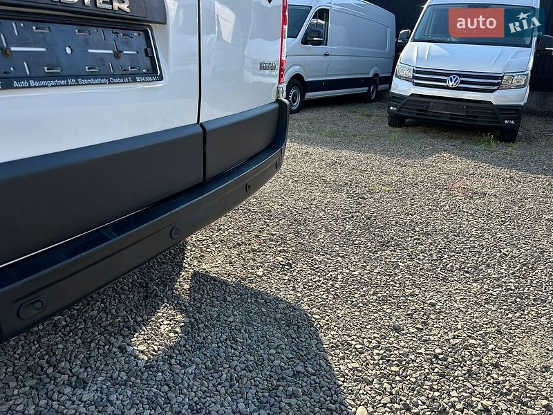 Грузовой фургон Renault Master 2021 в Хусте