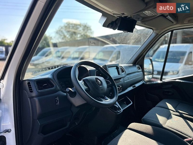 Грузовой фургон Renault Master 2021 в Хусте