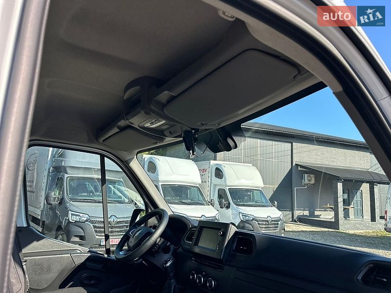 Грузовой фургон Renault Master 2021 в Хусте
