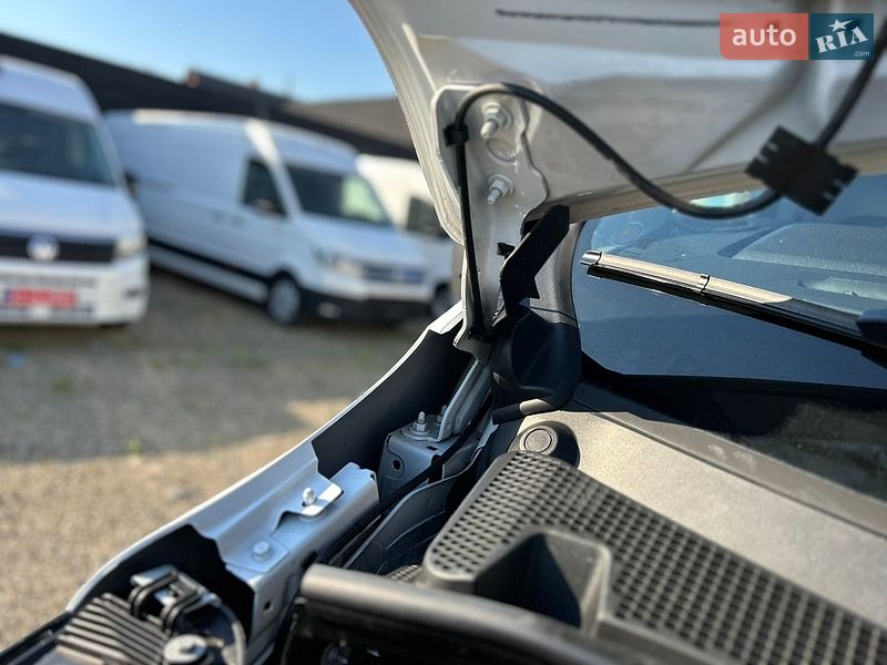 Грузовой фургон Renault Master 2021 в Хусте