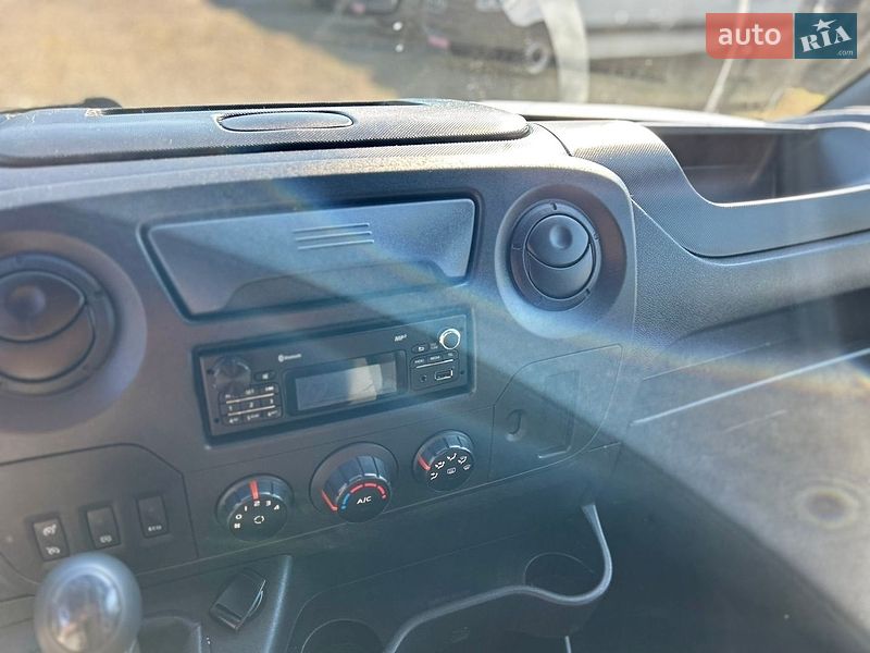 Тентований Renault Master 2020 в Хусті
