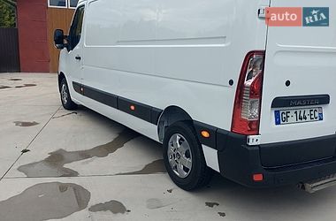 Грузовой фургон Renault Master 2022 в Млинове