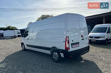 Грузовой фургон Renault Master 2022 в Хусте