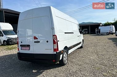 Грузовой фургон Renault Master 2022 в Хусте