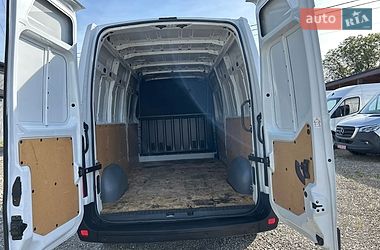 Грузовой фургон Renault Master 2022 в Хусте