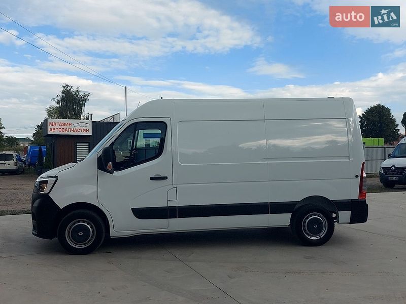 Renault Master 2021