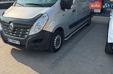 Вантажний фургон Renault Master 2017 в Новояворівську