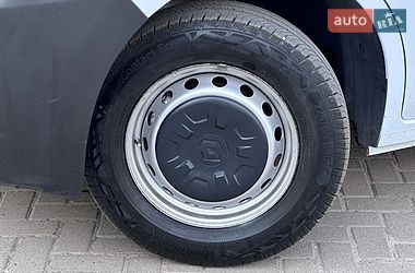 Эвакуатор Renault Master 2021 в Самборе