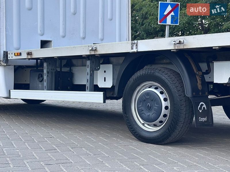 Эвакуатор Renault Master 2021 в Самборе