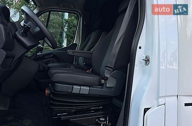 Эвакуатор Renault Master 2021 в Самборе