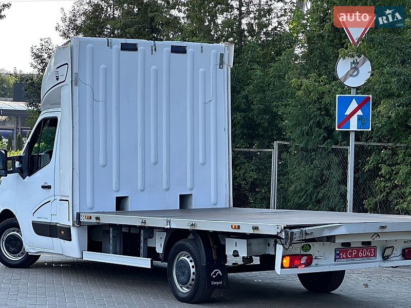 Эвакуатор Renault Master 2021 в Самборе