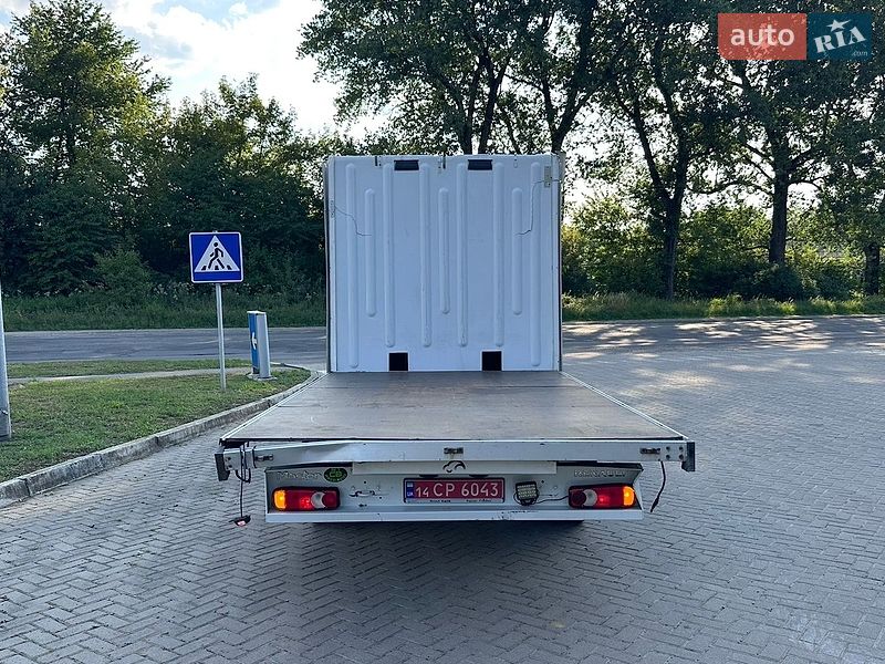 Эвакуатор Renault Master 2021 в Самборе