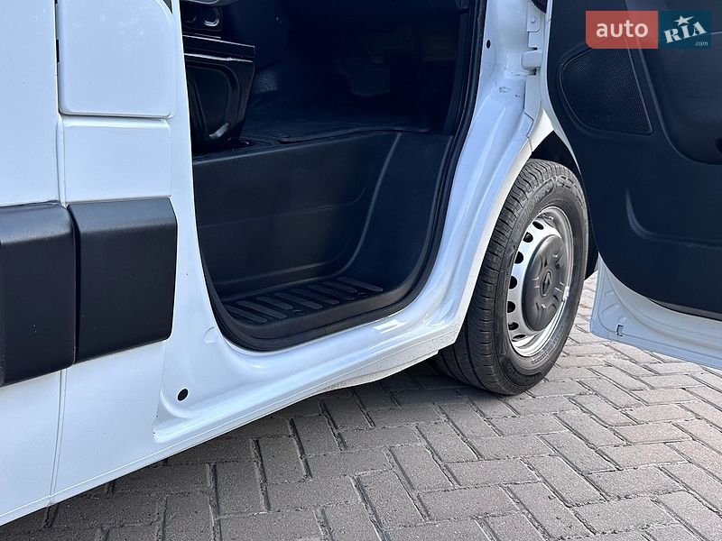 Эвакуатор Renault Master 2021 в Самборе