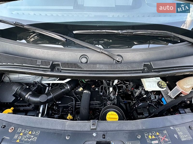 Эвакуатор Renault Master 2021 в Самборе