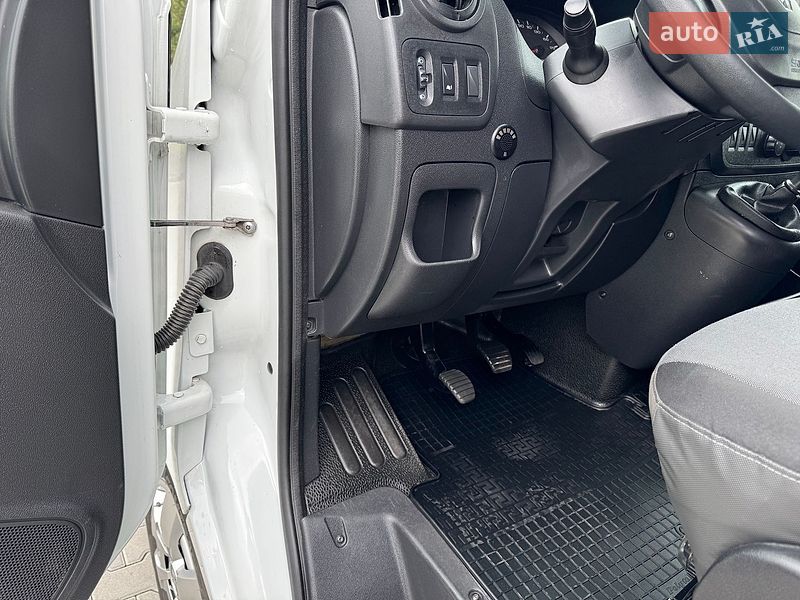 Мінівен Renault Master 2017 в Ковелі
